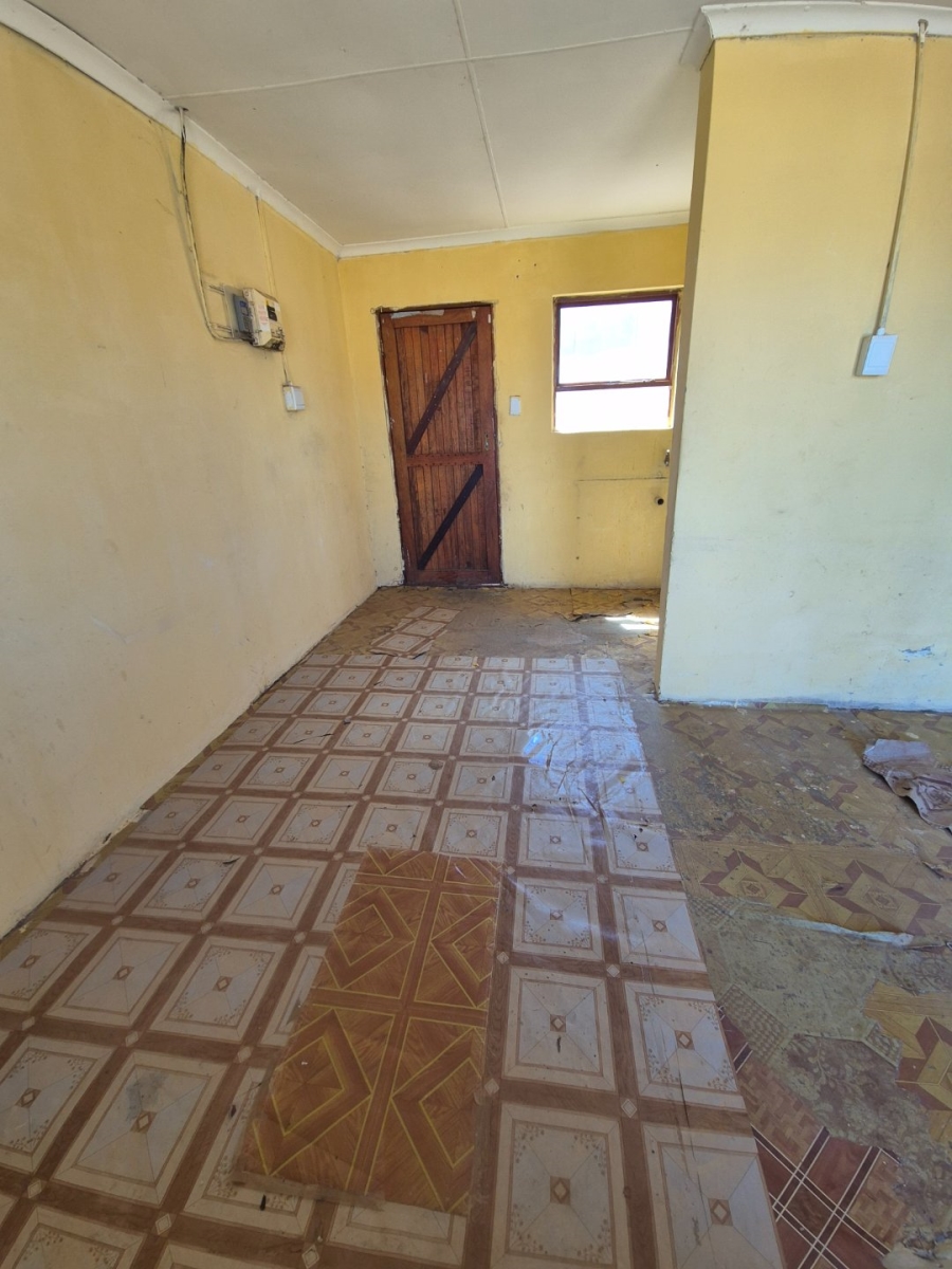 2 Bedroom Property for Sale in Bethelsdorp Eastern Cape